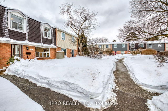101 - 1050 Shawnmarr Road