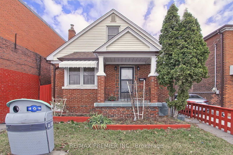 home for sale on 349 KIPLING Avenue