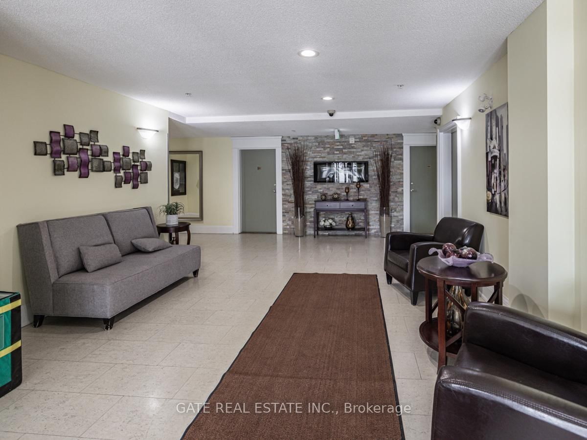 Condo for sale at 2208-6 Dayspring Circle, Brampton, Goreway Drive Corridor, L6P 2Z6 - MLS: W12058340