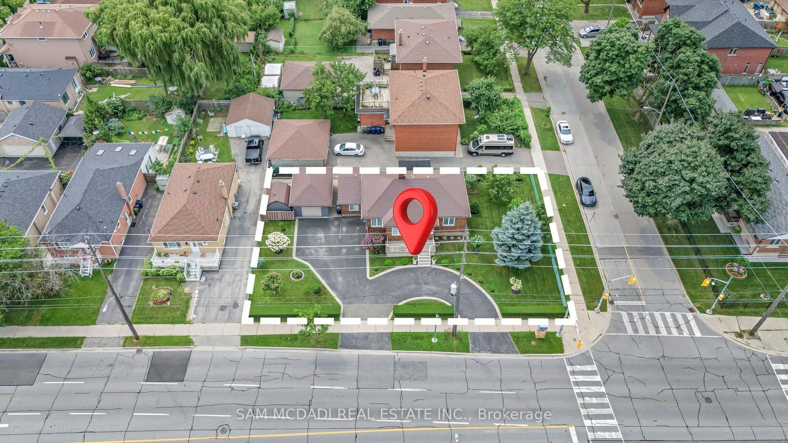 Detached House for sale at 469 Evans Avenue, Toronto, Alderwood, M8W 2T6 - MLS: W12059099