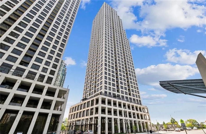 home for lease on 2704-36 elm Drive