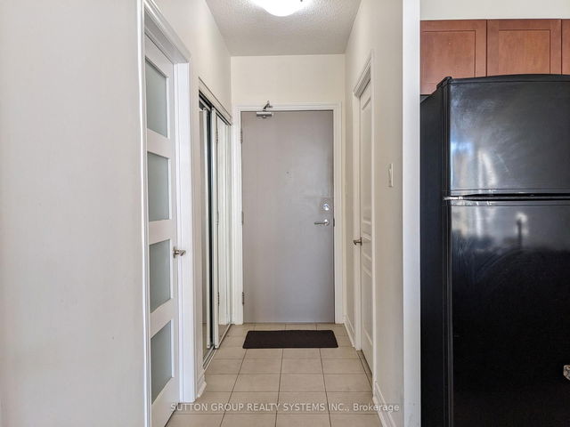 209 - 3525 Kariya Drive