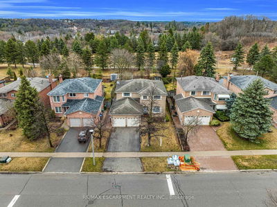 15 Deer Valley Dr, Caledon - Bolton West image-0-3
