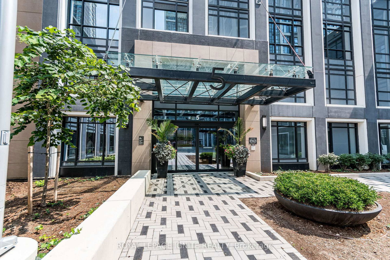 Condo for sale at 836-5 Mabelle Avenue, Toronto, Islington-City Centre West, M9A 0C8 - MLS: W12060480