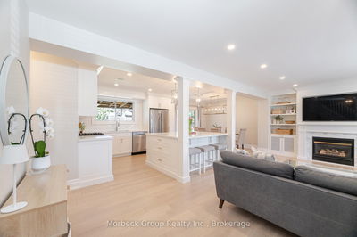 419 Sunset Dr, Oakville - West image-0-4