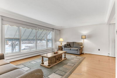 2981 Weston Rd, Toronto - Humberlea-Pelmo Park W5 image-0-4