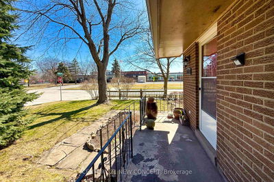 214 Vance Dr, Oakville - Bronte image-0-4