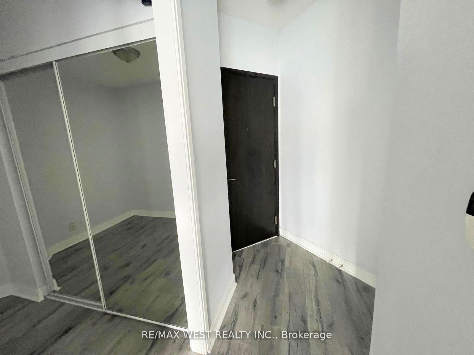 Condo leased at 1008-80 Absolute Avenue, Mississauga, City Centre, L4Z 0A5 - MLS: W12061621
