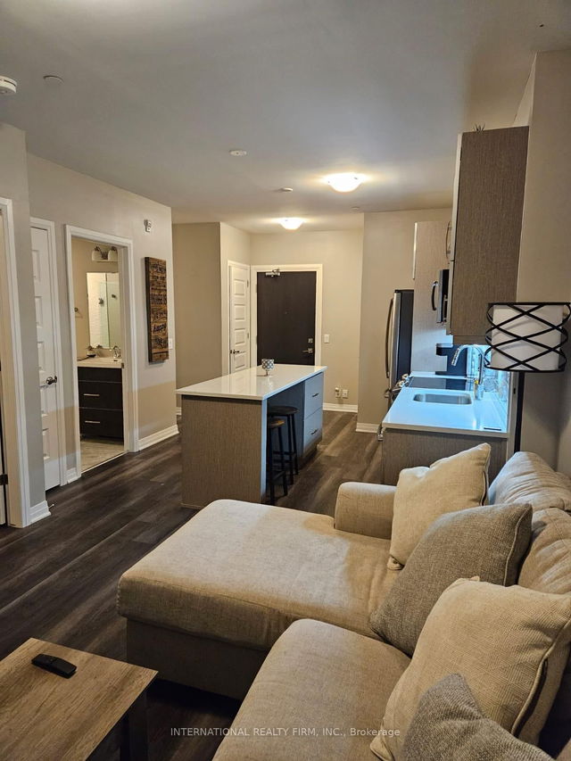 404 - 102 Grovewood Common N/A