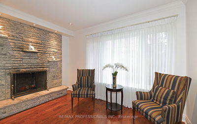19 Charleston Rd, Toronto - Islington-City Centre West image-0-2