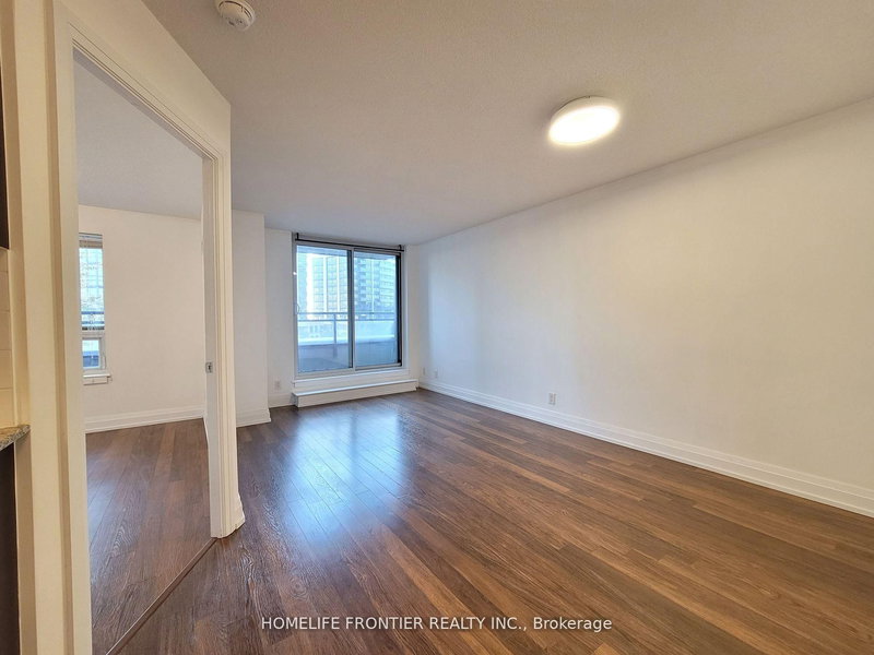403 - 1060 Sheppard Ave W, Toronto, M3J 0G7 | Image 3