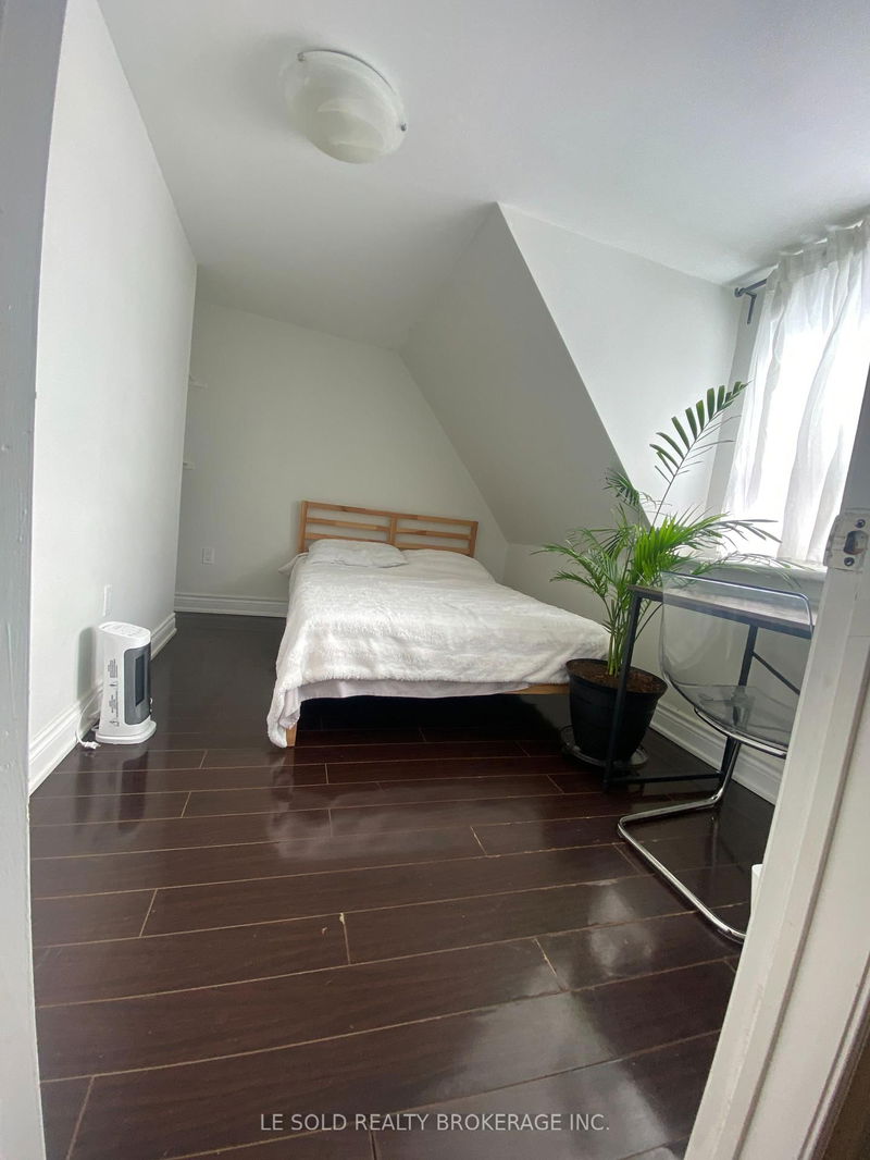 home for lease on 1 Bedroom-281 Hallam Street