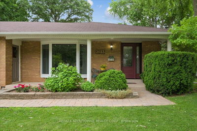 2033 Saxon Rd, Oakville - West image-0-1
