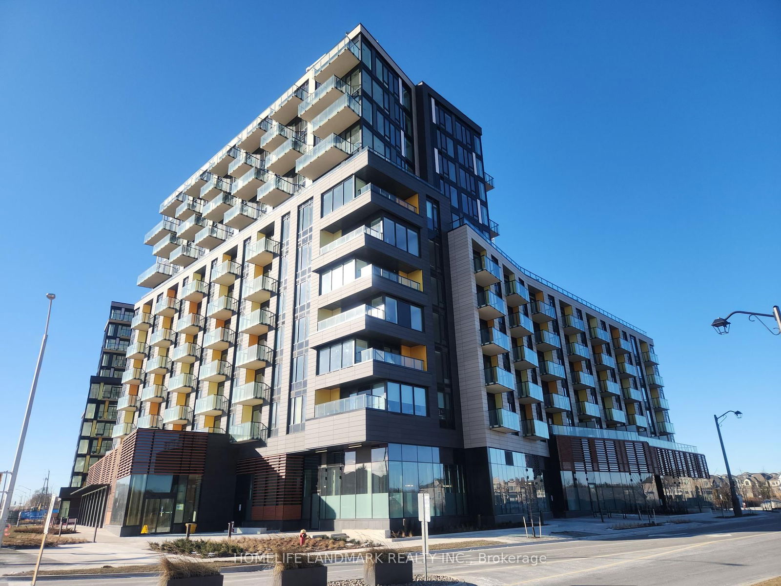 Condo leased at 907-1415 Dundas Street, Oakville, JC Joshua Creek, L6H 8A3 - MLS: W12063671