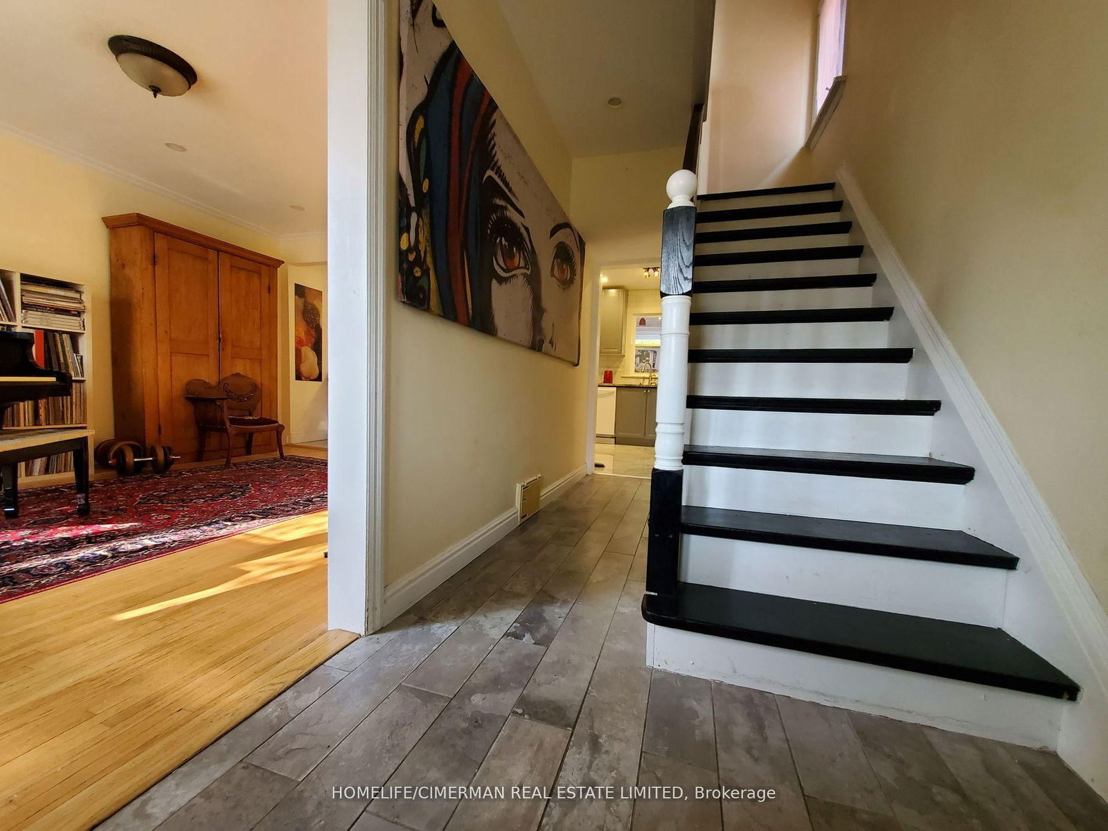Detached House for lease at (Entire Home)-497 Caledonia Road, Toronto, Caledonia-Fairbank, M6E 4V1 - MLS: W12064252