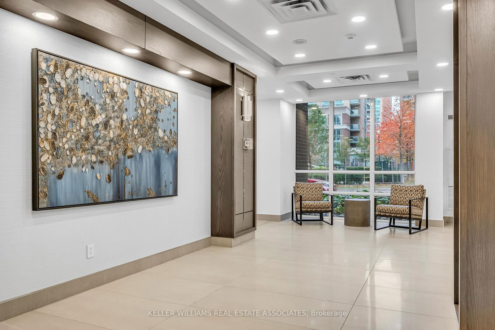 Condo sold at 1004-3 Michael Power Place, Toronto, Islington-City Centre West, M9A 0A2 - MLS: W12064262
