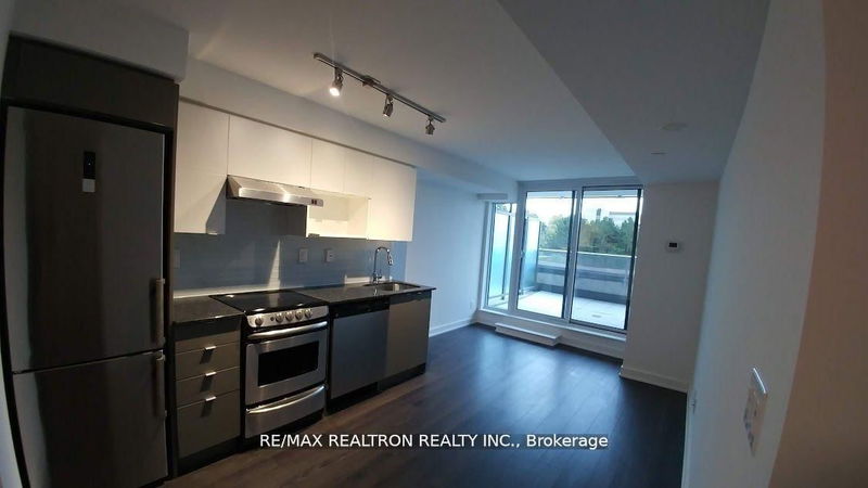 home for lease on 307-160 Flemington Road