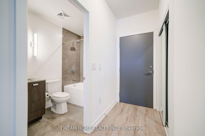 1008 - 10 de boers Dr, Toronto, M3J 0L6 | Image 3