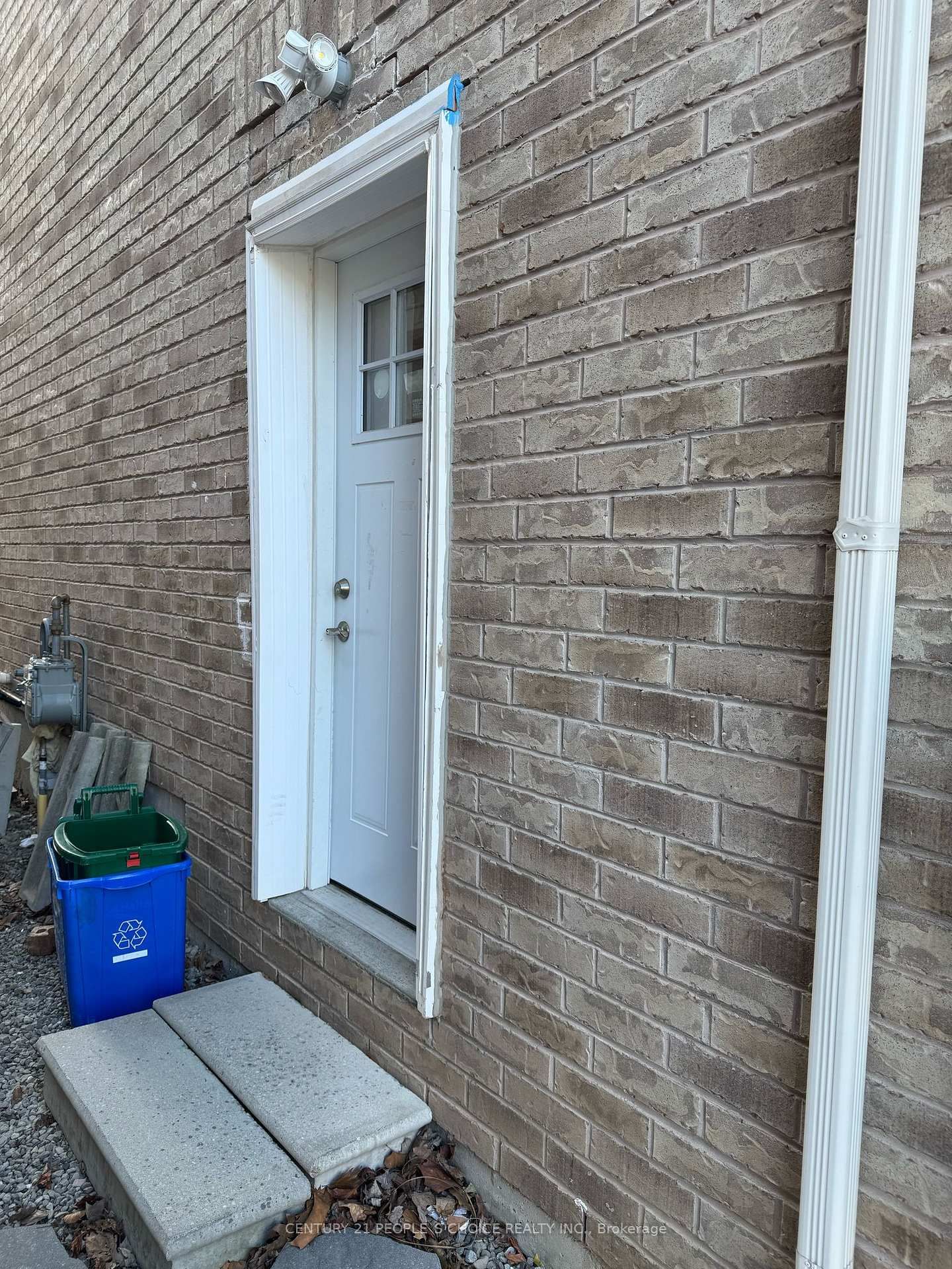 Detached House for lease at 530 Wettlaufer Terrace, Milton, SC Scott, L9T 8K9 - MLS: W12065001