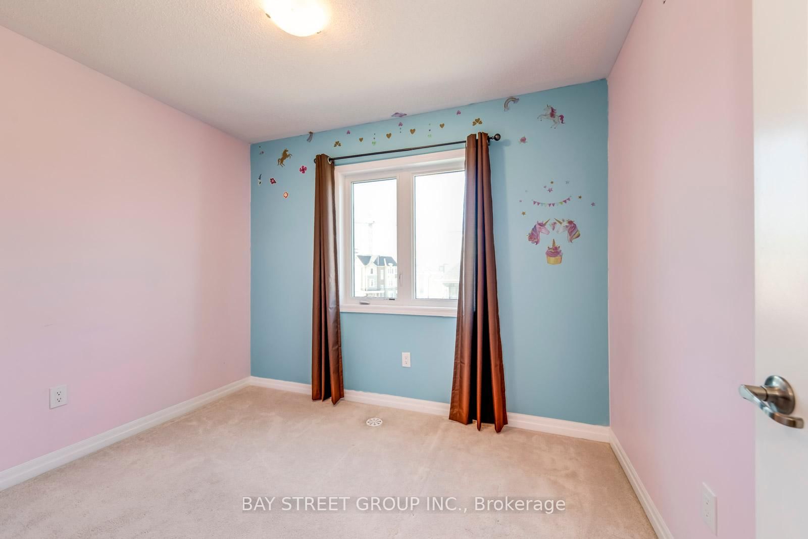 Listing Image 39