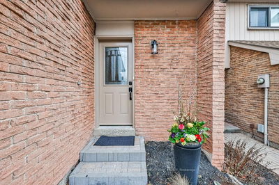 Unit 66 — 1558 Lancaster Dr, Oakville - Falgarwood image-0-1