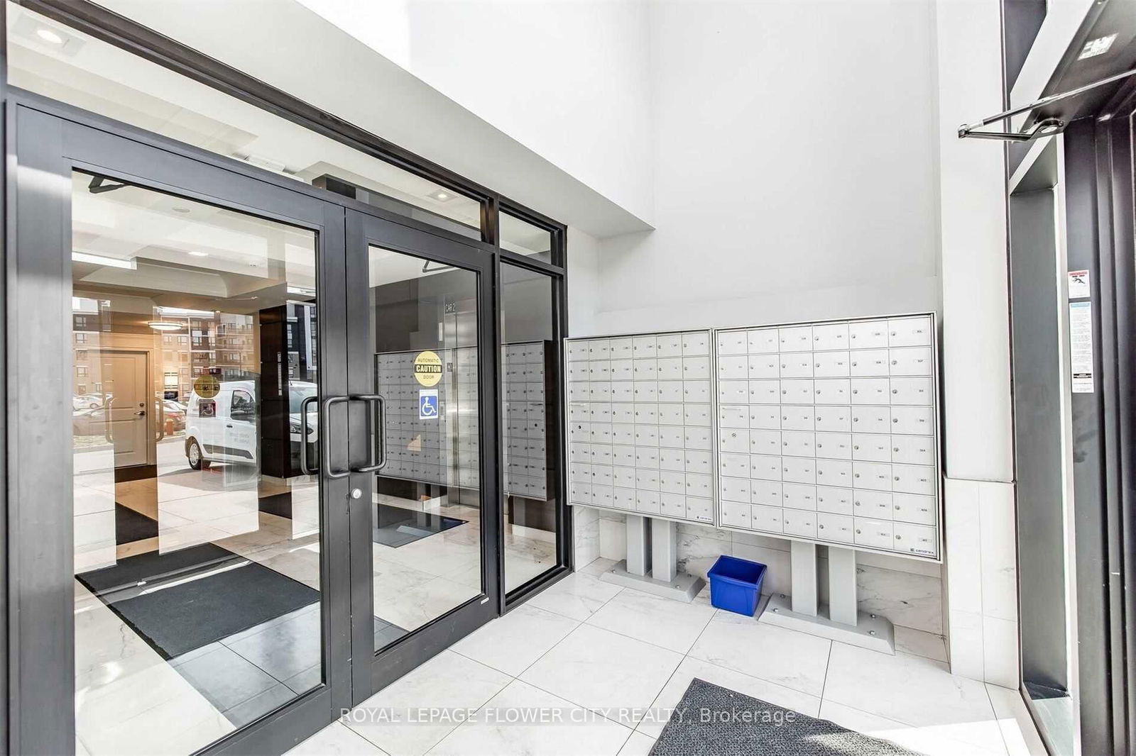 Condo for sale at 404-630 Sauve Street, Milton, BE Beaty, L9T 9A6 - MLS: W12067502