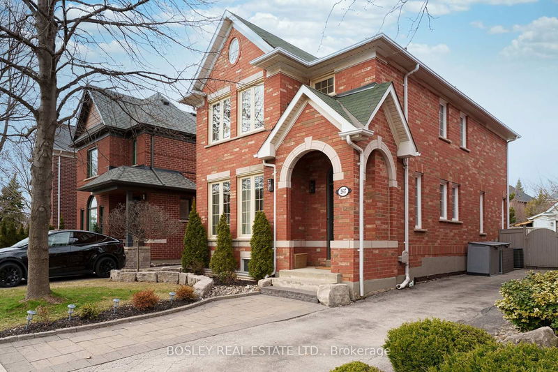 home for sale on 2617 Devonsley Crescent
