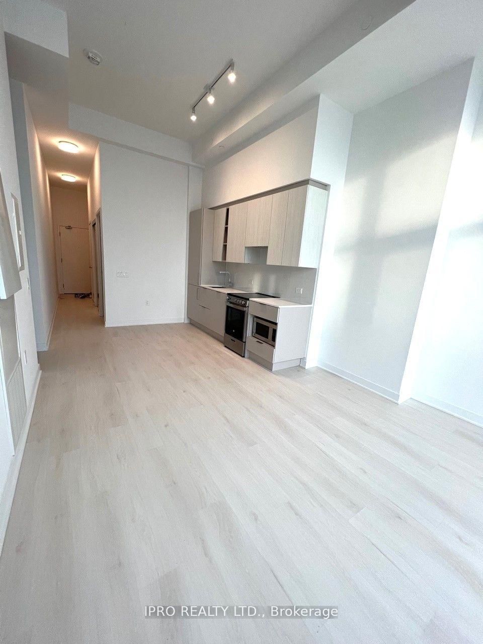Condo leased at 529-3900 Confederation Pkwy, Mississauga, City Centre, L5B 0K7 - MLS: W12069235
