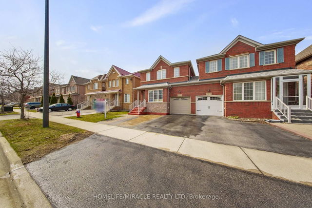 3472 Covent Crescent