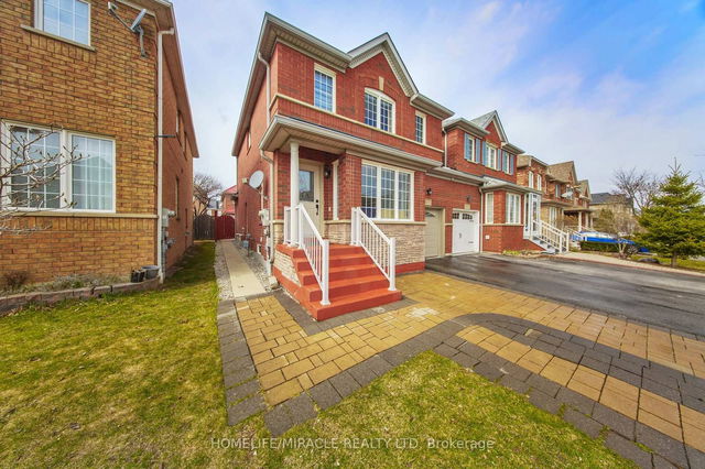 3472 Covent Crescent