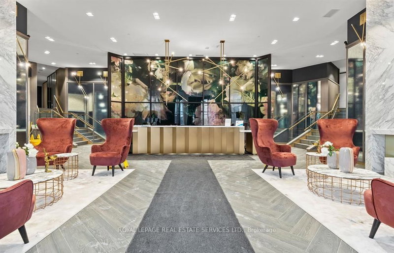 101 - 405 Dundas St W, Oakville, L6M 5P4 | Image 3