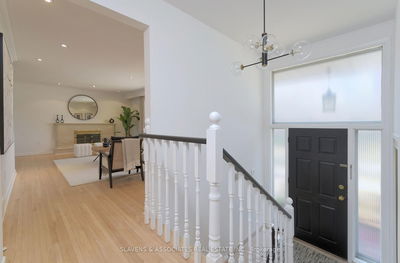 3 Watling St, Toronto - Willowridge-Martingrove-Richview image-0-2