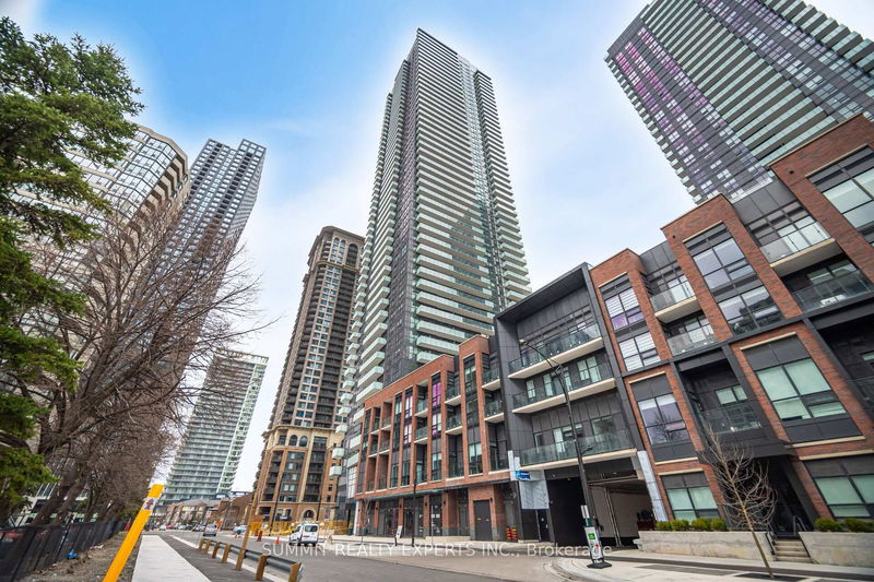 home for lease on 2309-430 Square One Drive N