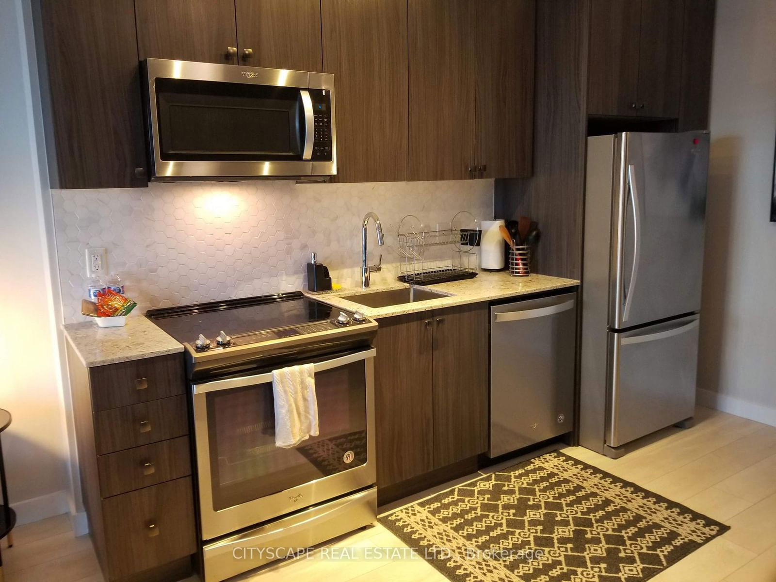 Condo for lease at 119-210 Sabina Drive, Oakville, Rural Oakville, L6H 0W6 - MLS: W12070712