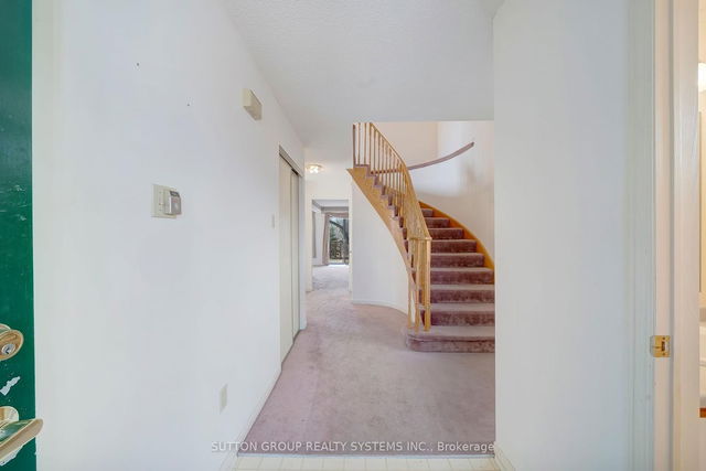 26 Sparrow Court
