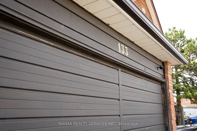 133 Murray St St, Brampton - Brampton West image-0-3