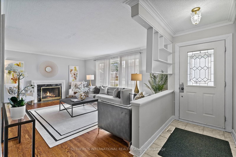 173 Rathburn Rd, Toronto, M9B 2L2 | Image 3