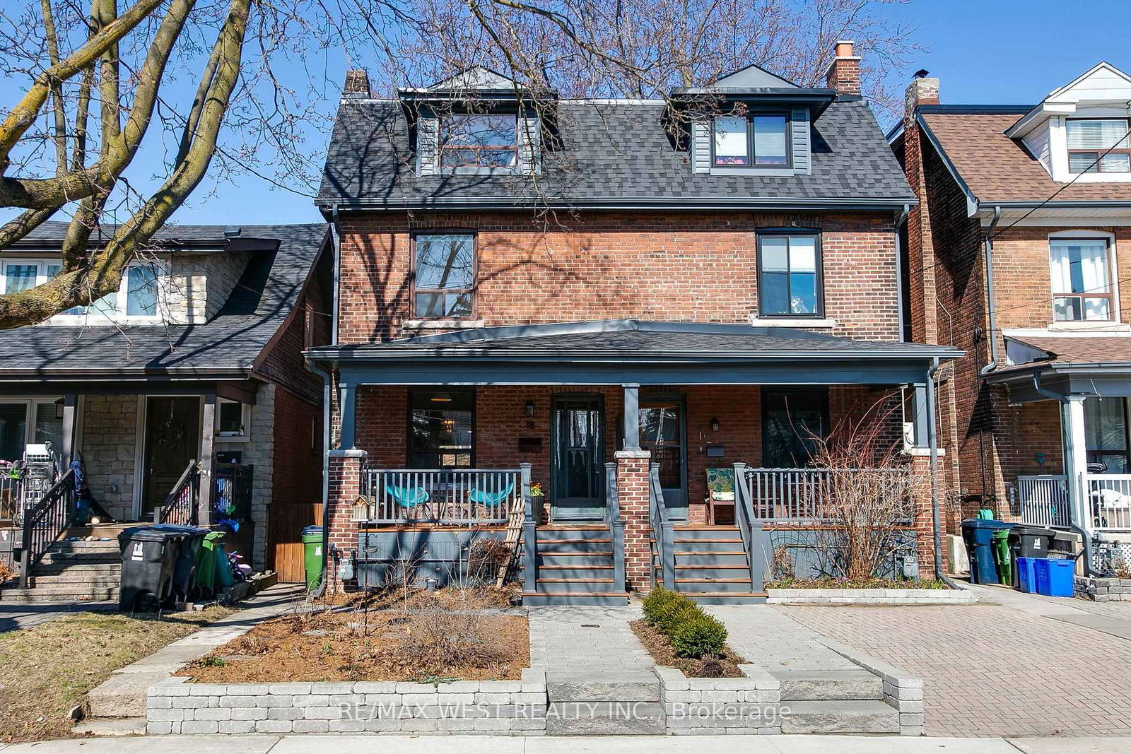 Semi-Detached House sold at 18 Somerville Avenue, Toronto, Mount Dennis, M6M 4W2 - MLS: W12071578