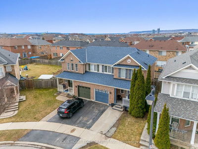 828 Gazley Circ, Milton - Beaty image-0-1