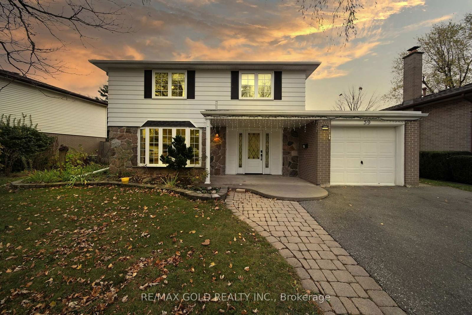 Detached House for sale at 59 Roberts Crescent, Brampton, Brampton East, L6W 1G9 - MLS: W12071949