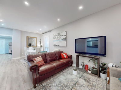 47 Lindner St, Toronto - Weston-Pellam Park image-0-2