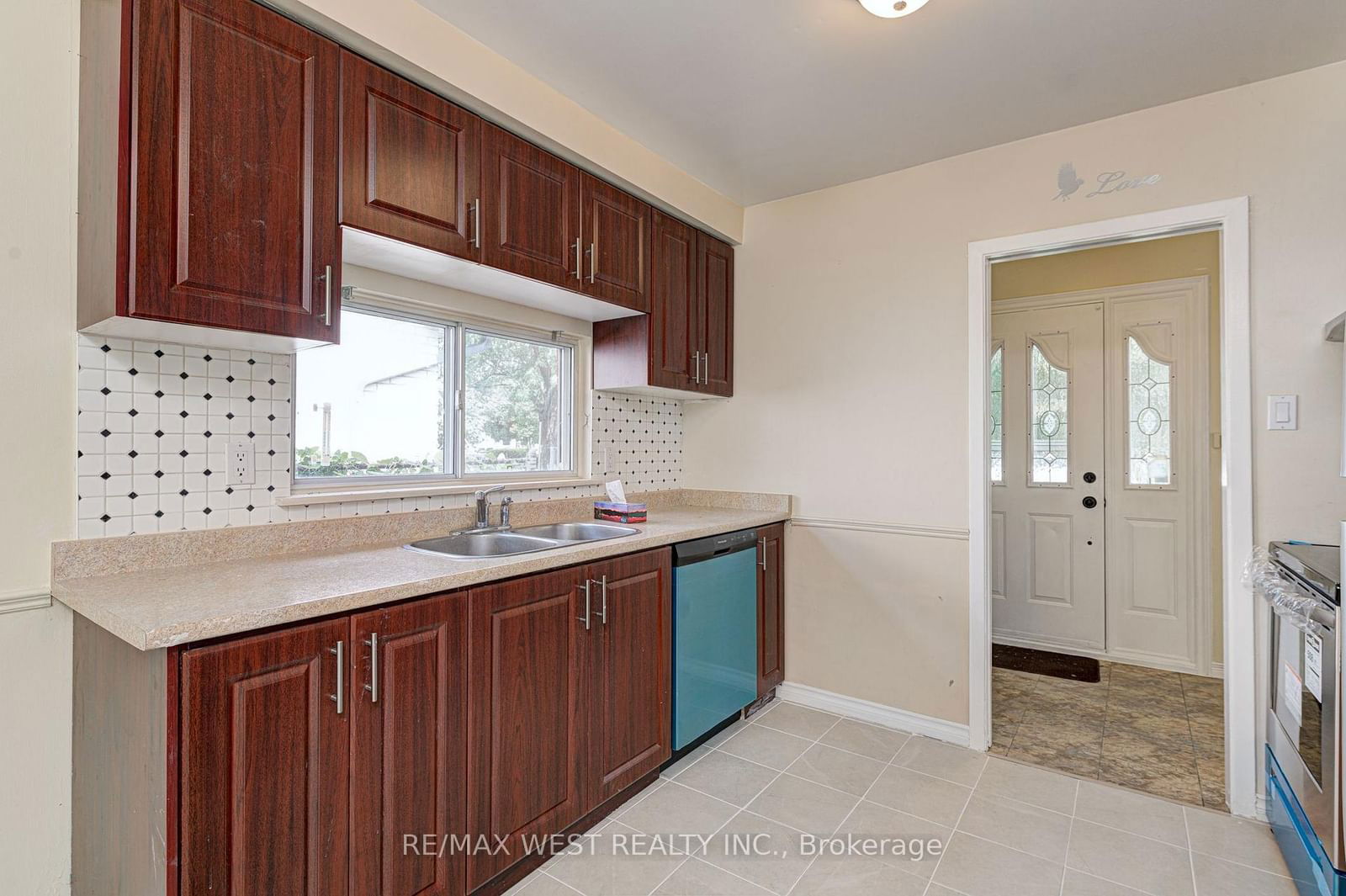 Detached House for lease at Upper Lvl-18 Glenforest Road, Brampton, Northgate, L6S 1K6 - MLS: W12073412