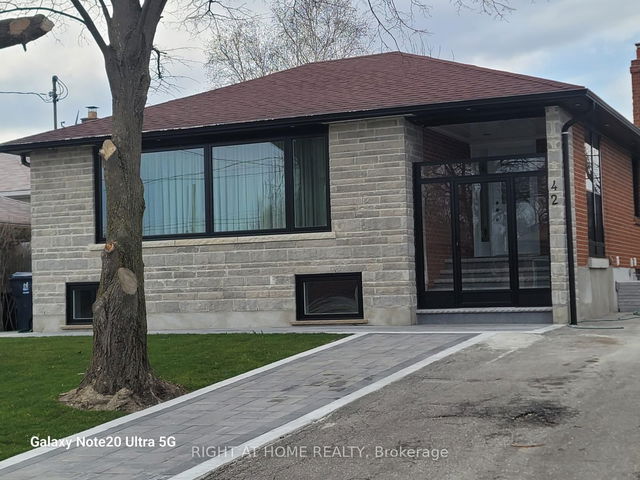 42 Shendale Drive