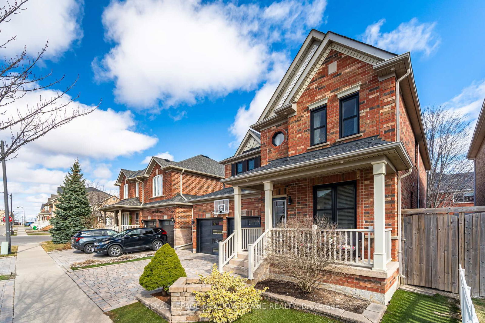 Detached House for sale at 1240 Field Drive, Milton, CL Clarke, L9T 6G4 - MLS: W12073515