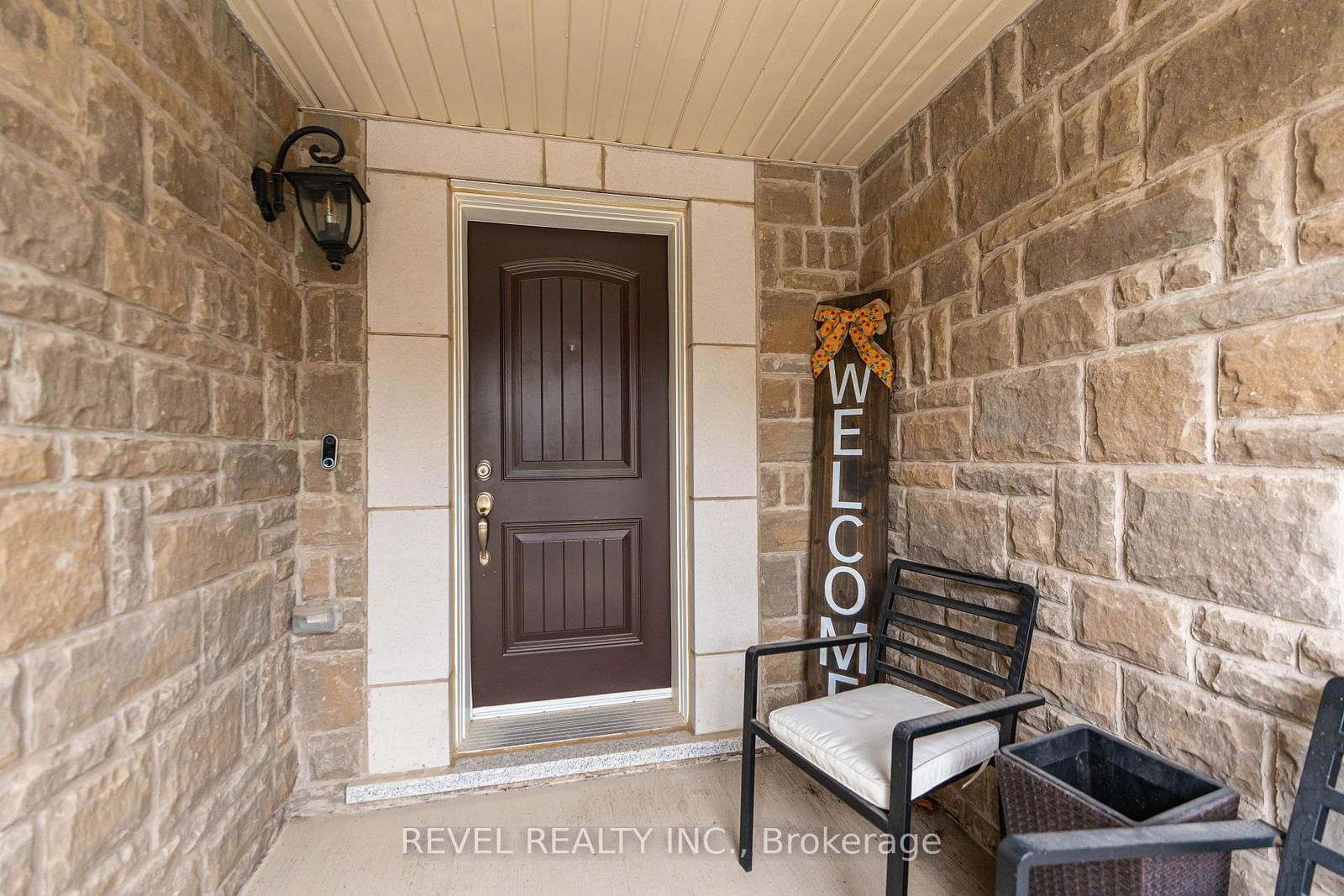 Townhouse for sale at 888 Ash Gate, Milton, CB Cobban, L9T 2X5 - MLS: W12073531