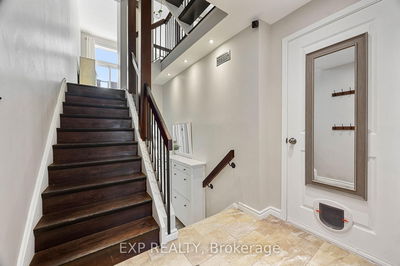 Unit 28 — 1250 Marlborough Crt, Oakville - College Park image-0-1