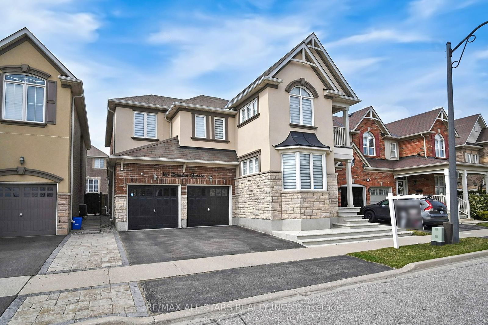 Detached House for sale at 365 Laundon Terrace, Milton, SC Scott, L9T 7N9 - MLS: W12073696