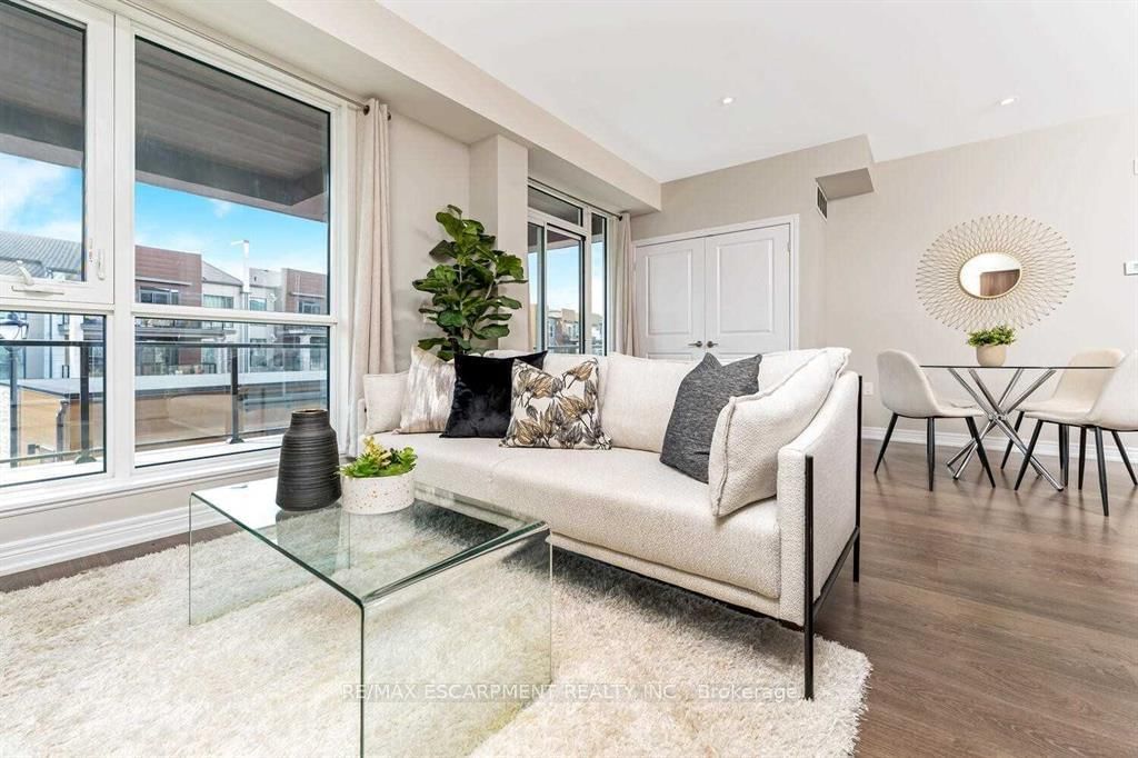 Condo leased at 210-2370 Khalsa Gate, Oakville, WM Westmount, L6M 1P5 - MLS: W12073751