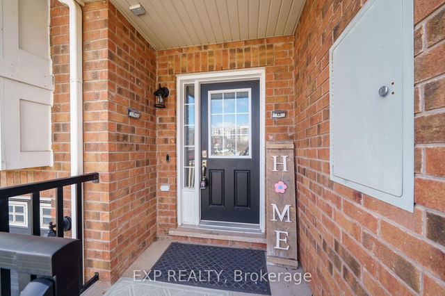 3072 Stornoway Circle