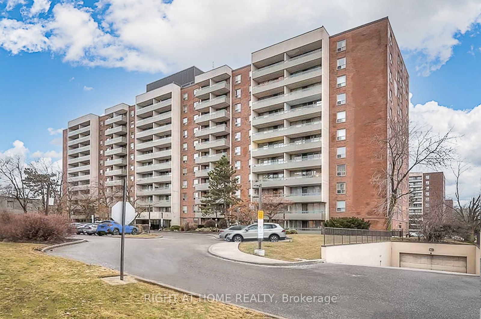 Condo for sale at 212-19 Four Winds Drive, Toronto, York University Heights, M3J 2S9 - MLS: W12074397